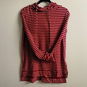 Long Sleeve Hi-Lo hem hoodie (S)
